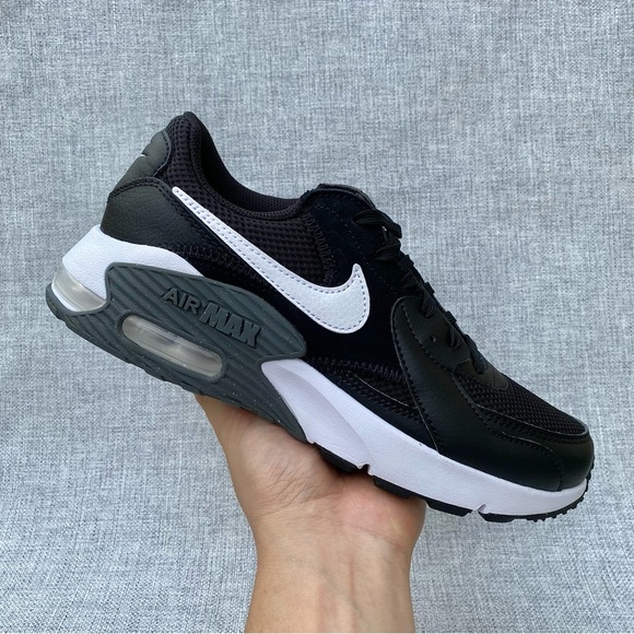 Nike Air Max Excee Women's Size 7.5 - Picture 1 of 3